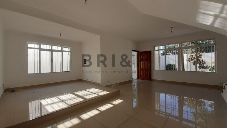 Imagem Casa com 4 Quartos à Venda ou Locação, 250 m² em Campo Belo - São Paulo Imagem Casa com 4 Quartos à Venda ou Locação, 250 m² em Campo Belo - São Paulo