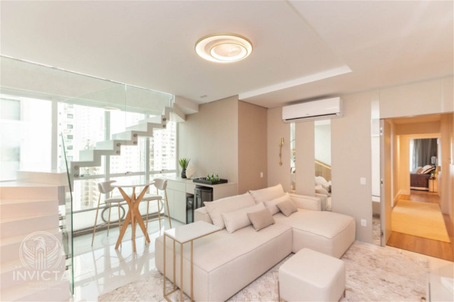 Imagem Apartamento com 5 Quartos à Venda, 258 m² em Centro - Balneário Camboriú Imagem Apartamento com 5 Quartos à Venda, 258 m² em Centro - Balneário Camboriú