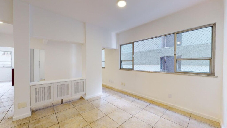 Imagem Imóvel com 2 Quartos à Venda, 79 m² em Lagoa - Rio De Janeiro Imagem Imóvel com 2 Quartos à Venda, 79 m² em Lagoa - Rio De Janeiro