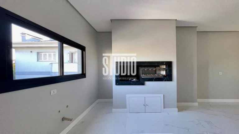 Imagem Casa com 3 Quartos à Venda, 312 m² em Centro - Carlos Barbosa Imagem Casa com 3 Quartos à Venda, 312 m² em Centro - Carlos Barbosa