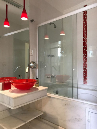 Imagem Sobrado com 4 Quartos à Venda ou Locação, 212 m² em Ocian - Praia Grande Imagem Sobrado com 4 Quartos à Venda ou Locação, 212 m² em Ocian - Praia Grande