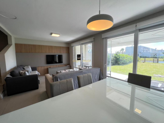 Imagem Casa com 3 Quartos à Venda, 114 m² em Condominio Pateo Marbella - Xangri-lá Imagem Casa com 3 Quartos à Venda, 114 m² em Condominio Pateo Marbella - Xangri-lá