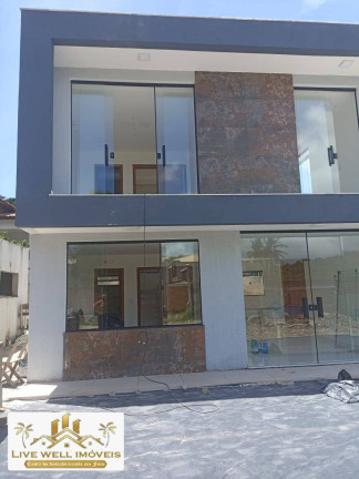 Imagem Casa com 3 Quartos à Venda, 200 m² em Arraial D'ajuda - Porto Seguro Imagem Casa com 3 Quartos à Venda, 200 m² em Arraial D'ajuda - Porto Seguro