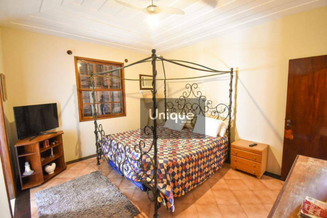 Imagem Casa com 11 Quartos à Venda, 1.500 m² em Ferradura - Armação Dos Búzios Imagem Casa com 11 Quartos à Venda, 1.500 m² em Ferradura - Armação Dos Búzios