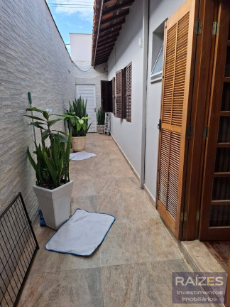 Imagem Casa com 2 Quartos à Venda, 126 m² em Jardim São Lourenço - Bragança Paulista Imagem Casa com 2 Quartos à Venda, 126 m² em Jardim São Lourenço - Bragança Paulista