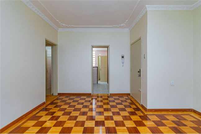 Imagem Apartamento com 2 Quartos à Venda, 85 m² em Menino Deus - Porto Alegre