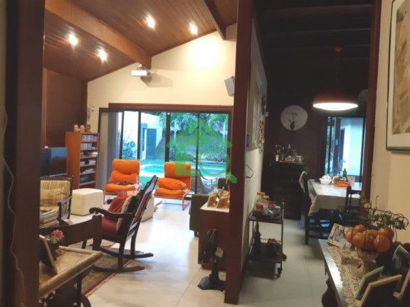 Imagem Casa com 3 Quartos à Venda, 212 m² em Jardim Marajoara - São Paulo Imagem Casa com 3 Quartos à Venda, 212 m² em Jardim Marajoara - São Paulo
