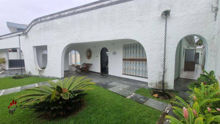 Imagem Casa com 5 Quartos à Venda, 210 m² em Solemar - Praia Grande Imagem Casa com 5 Quartos à Venda, 210 m² em Solemar - Praia Grande