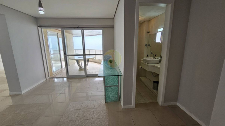 Imagem Cobertura com 5 Quartos à Venda, 574 m² em Centro - Balneário Camboriú