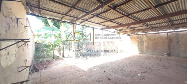 Imagem Casa com 2 Quartos à Venda, 100 m² em Vila Carmelo - Botucatu
