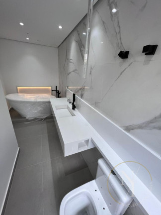 Imagem Sobrado com 3 Quartos à Venda, 358 m² em Vila Rosalia - Guarulhos Imagem Sobrado com 3 Quartos à Venda, 358 m² em Vila Rosalia - Guarulhos