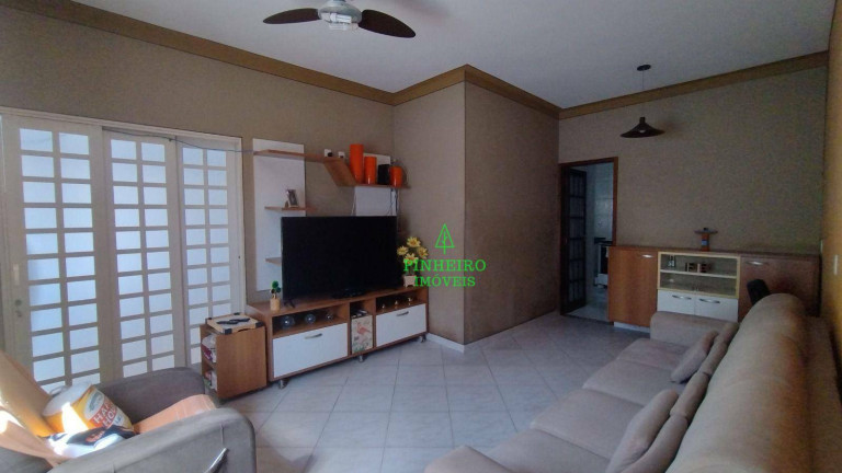 Imagem Casa com 3 Quartos à Venda, 339 m² em Sete Pontes - São Gonçalo
