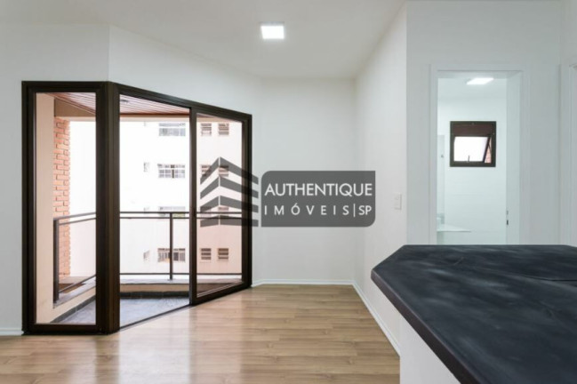 Imagem Flat com 1 Quarto à Venda, 39 m² em Moema - São Paulo Imagem Flat com 1 Quarto à Venda, 39 m² em Moema - São Paulo