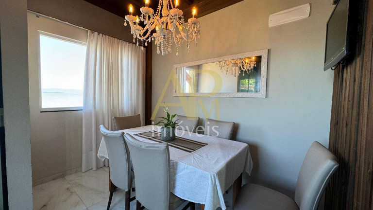 Imagem Casa com 4 Quartos à Venda, 261 m² em São Miguel (guaporanga) - Biguaçu Imagem Casa com 4 Quartos à Venda, 261 m² em São Miguel (guaporanga) - Biguaçu
