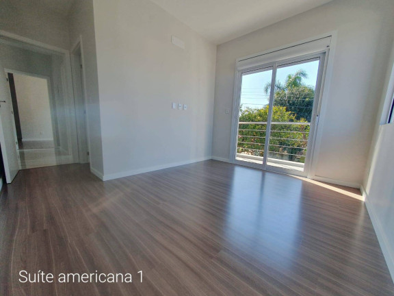 Imagem Sobrado com 3 Quartos à Venda, 132 m² em Nossa Senhora Das Graças - Canoas