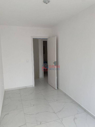 Imagem Sobrado com 2 Quartos à Venda, 59 m² em Tatuquara - Curitiba Imagem Sobrado com 2 Quartos à Venda, 59 m² em Tatuquara - Curitiba