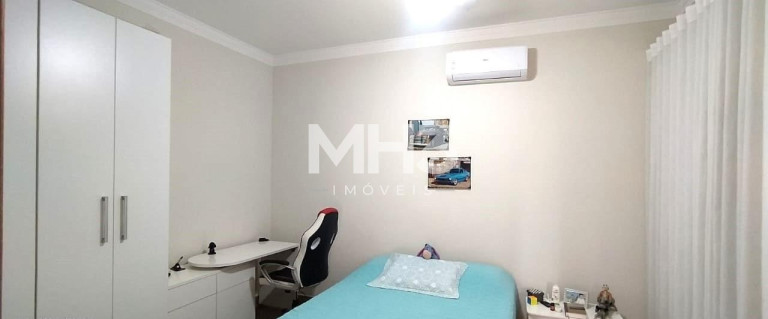 Imagem Casa de Condomínio com 3 Quartos à Venda, 223 m² em Residencial Real Parque Sumaré - Sumaré