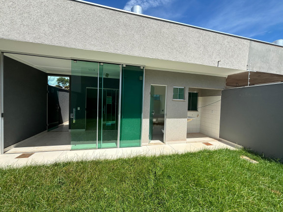 Imagem Casa com 2 Quartos à Venda, 100 m² em Jardim Itamaracá - Campo Grande