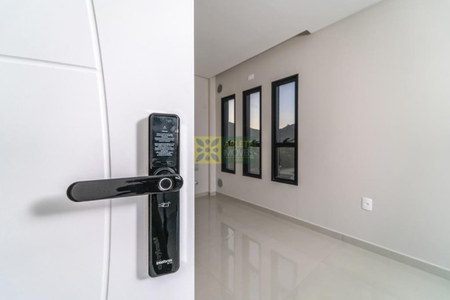 Imagem Cobertura com 3 Quartos à Venda, 151 m² em Mariscal - Bombinhas