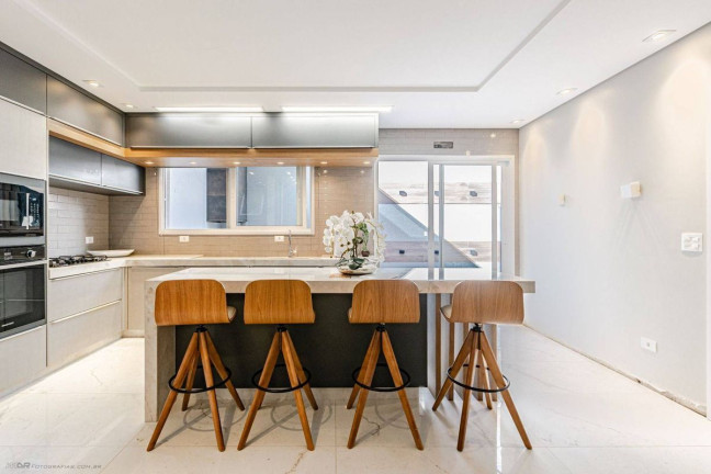 Imagem Sobrado com 3 Quartos à Venda, 380 m² em Centro - Piraquara Imagem Sobrado com 3 Quartos à Venda, 380 m² em Centro - Piraquara