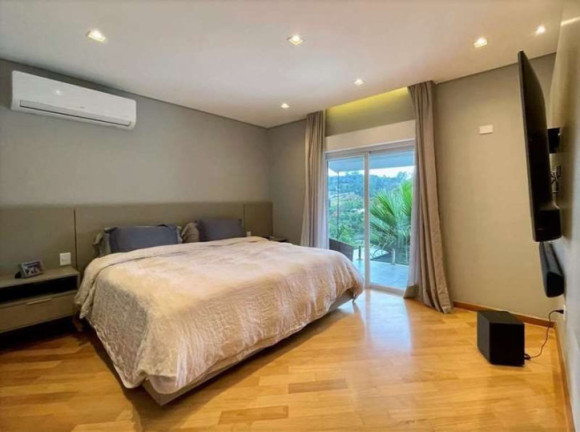 Imagem Casa com 4 Quartos à Venda, 463 m² em Parque Das Artes - Embu Das Artes