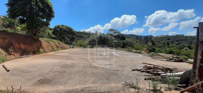 Imagem Imóvel com 4 Quartos à Venda, 4 m² em Cruzeiro Da Serra - Caldas Imagem Imóvel com 4 Quartos à Venda, 4 m² em Cruzeiro Da Serra - Caldas