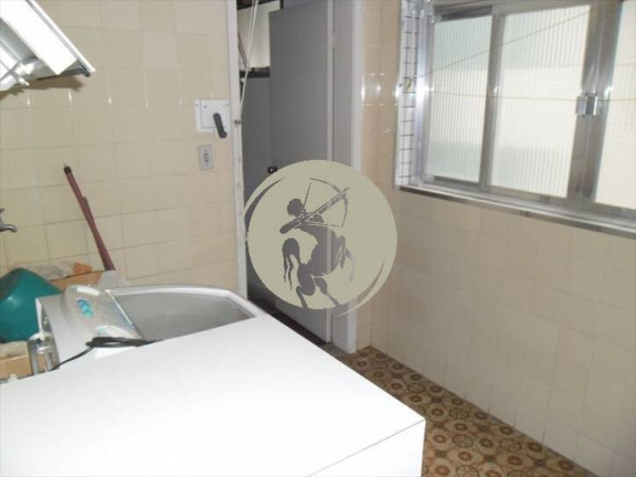 Imagem Apartamento com 2 Quartos à Venda, 100 m² em Gonzaga - Santos