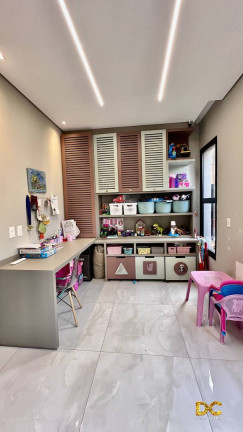 Imagem Casa de Condomínio com 3 Quartos à Venda, 232 m² em Condomínio Belvedere Ii - Cuiabá Imagem Casa de Condomínio com 3 Quartos à Venda, 232 m² em Condomínio Belvedere Ii - Cuiabá