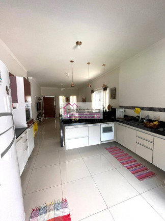 Imagem Casa com 3 Quartos à Venda, 402 m² em Cidade Jardim - Caraguatatuba