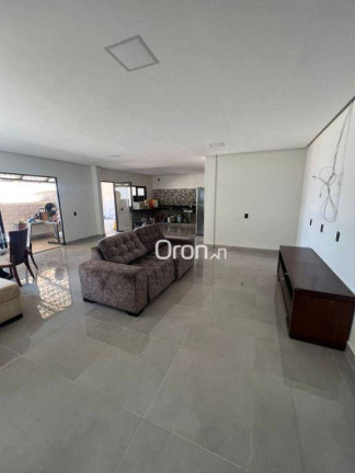 Sobrado com 3 Quartos à Venda, 210 m² em Ilda - Aparecida De Goiânia
