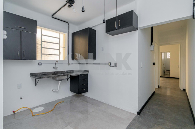 Imagem Apartamento com 2 Quartos à Venda, 46 m² em Santo Antônio - Porto Alegre Imagem Apartamento com 2 Quartos à Venda, 46 m² em Santo Antônio - Porto Alegre