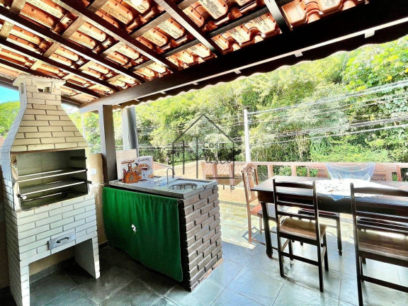 Imagem Sobrado com 4 Quartos à Venda, 241 m² em Cigarras - São Sebastião