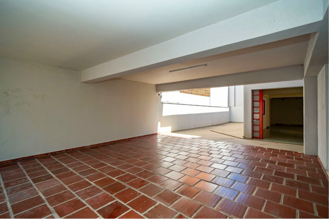 Imagem Casa com 5 Quartos à Venda, 360 m² em Mercês - Curitiba