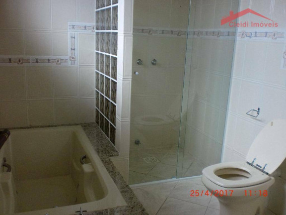Imagem Casa com 3 Quartos para Alugar, 170 m² em Costa E Silva - Joinville Imagem Casa com 3 Quartos para Alugar, 170 m² em Costa E Silva - Joinville