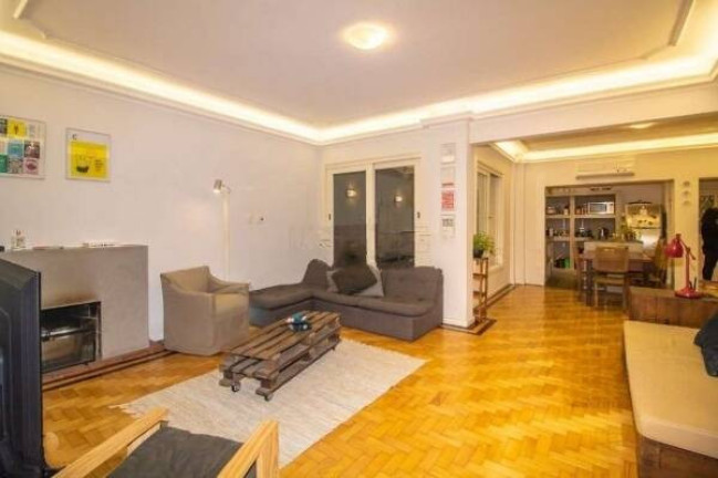 Imagem Apartamento com 3 Quartos à Venda, 150 m² em Floresta - Porto Alegre Imagem Apartamento com 3 Quartos à Venda, 150 m² em Floresta - Porto Alegre