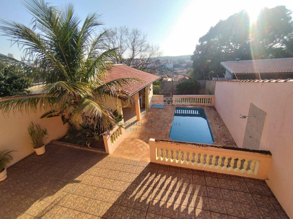 Imagem Casa com 3 Quartos à Venda, 400 m² em Vila Maria - Botucatu