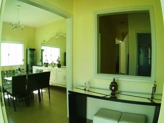 Imagem Casa com 3 Quartos à Venda, 450 m² em Centro - Pouso Alegre Imagem Casa com 3 Quartos à Venda, 450 m² em Centro - Pouso Alegre