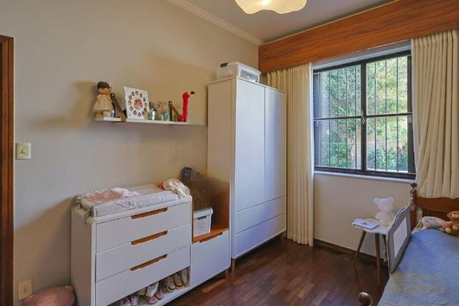 Imagem Casa com 4 Quartos à Venda, 325 m² em Santo Antônio - Belo Horizonte
