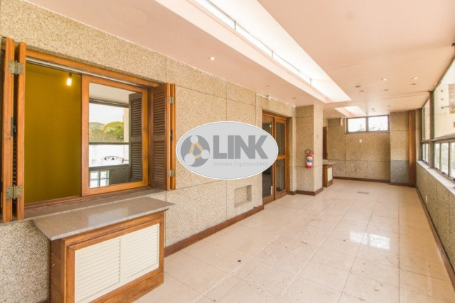Imagem Apartamento com 3 Quartos à Venda, 142 m² em Higienópolis - Porto Alegre Imagem Apartamento com 3 Quartos à Venda, 142 m² em Higienópolis - Porto Alegre