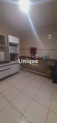 Imagem Casa com 4 Quartos à Venda, 338 m² em Braga - Cabo Frio