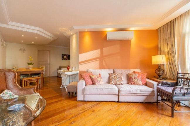 Apartamento com 3 Quartos à Venda, 140 m² em Vila Nova Conceição - São Paulo