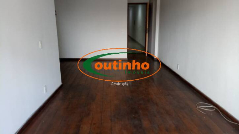Imagem Apartamento com 4 Quartos à Venda, 126 m² em Tijuca - Rio De Janeiro Imagem Apartamento com 4 Quartos à Venda, 126 m² em Tijuca - Rio De Janeiro