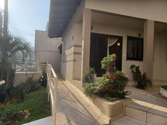 Imagem Casa com 2 Quartos à Venda, 253 m² em Centro - Concórdia Imagem Casa com 2 Quartos à Venda, 253 m² em Centro - Concórdia
