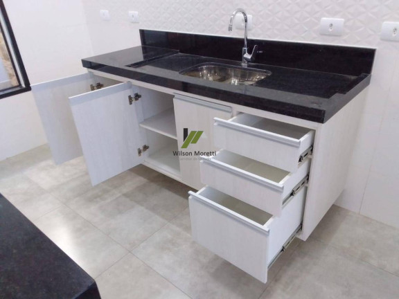 Imagem Casa com 3 Quartos à Venda, 170 m²