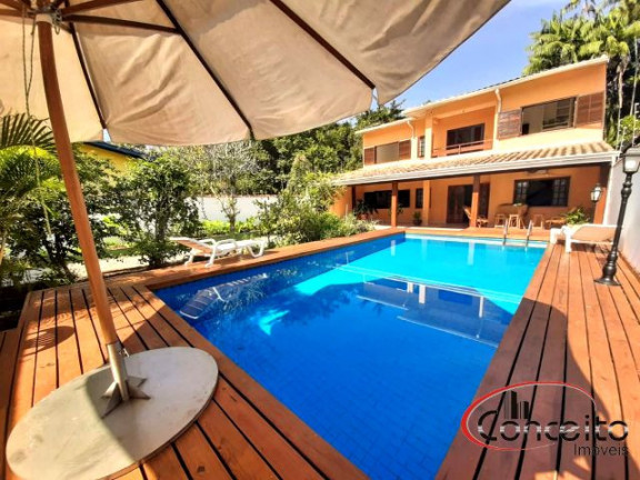 Casa com 3 Quartos à Venda, 300 m² em Parque Vivamar - Ubatuba