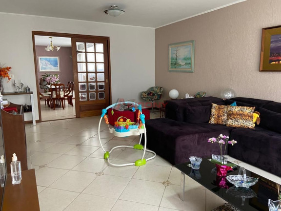 Imagem Casa com 4 Quartos à Venda, 275 m² em Nossa Senhora De Fátima - Santa Maria Imagem Casa com 4 Quartos à Venda, 275 m² em Nossa Senhora De Fátima - Santa Maria