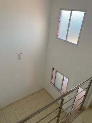 Imagem Casa com 3 Quartos à Venda, 203 m² em Jardim Limoeiro - Camaçari