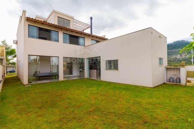 Casa com 4 Quartos à Venda, 416 m² em Beira Rio  - Biguaçu