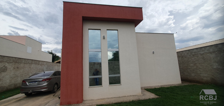 Imagem Casa com 3 Quartos à Venda,  em Fernão Dias - Esmeraldas