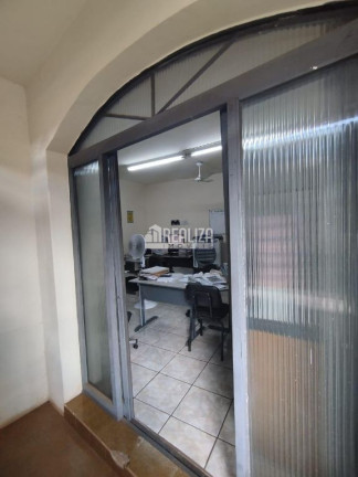 Imagem Ponto Comercial à Venda, 500 m² em Centro - Uberaba